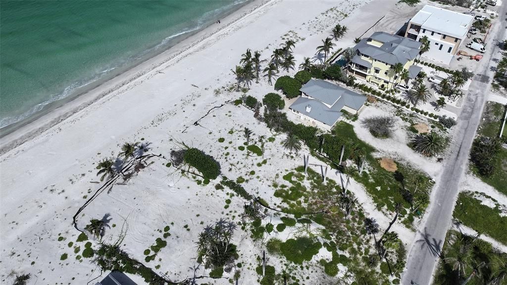 En Venta: $4,550,000 (0.70 acres)