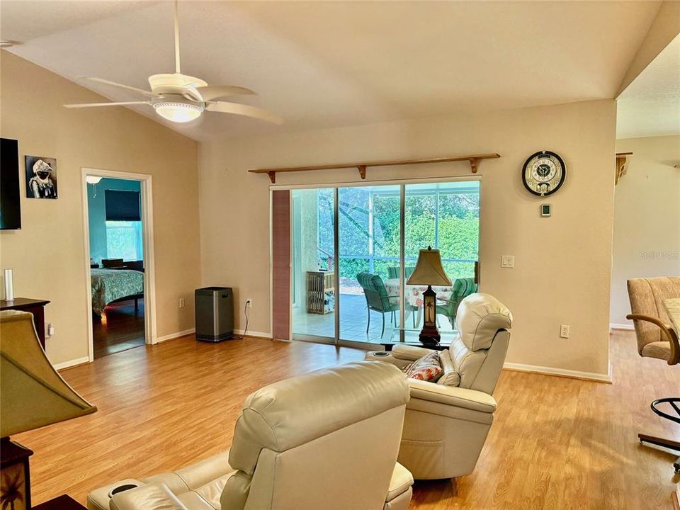 Active With Contract: $399,000 (3 beds, 2 baths, 1627 Square Feet)