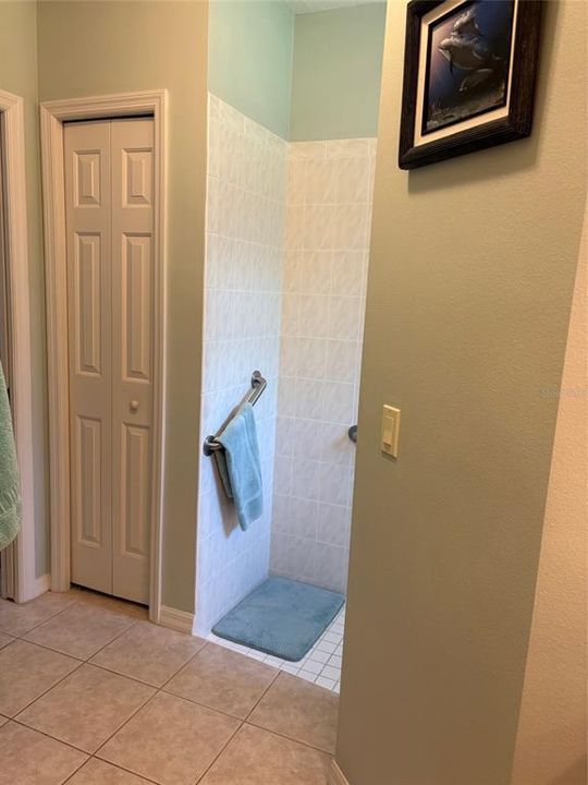 Active With Contract: $399,000 (3 beds, 2 baths, 1627 Square Feet)