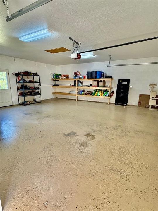 Active With Contract: $399,000 (3 beds, 2 baths, 1627 Square Feet)