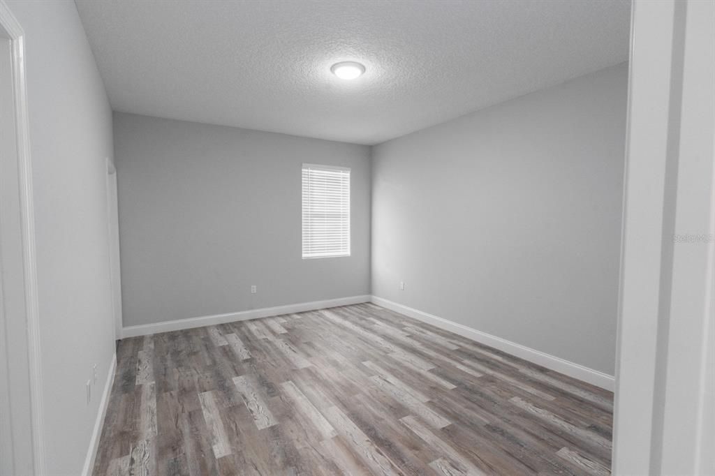 待售: $319,900 (4 贝兹, 2 浴室, 1630 平方英尺)