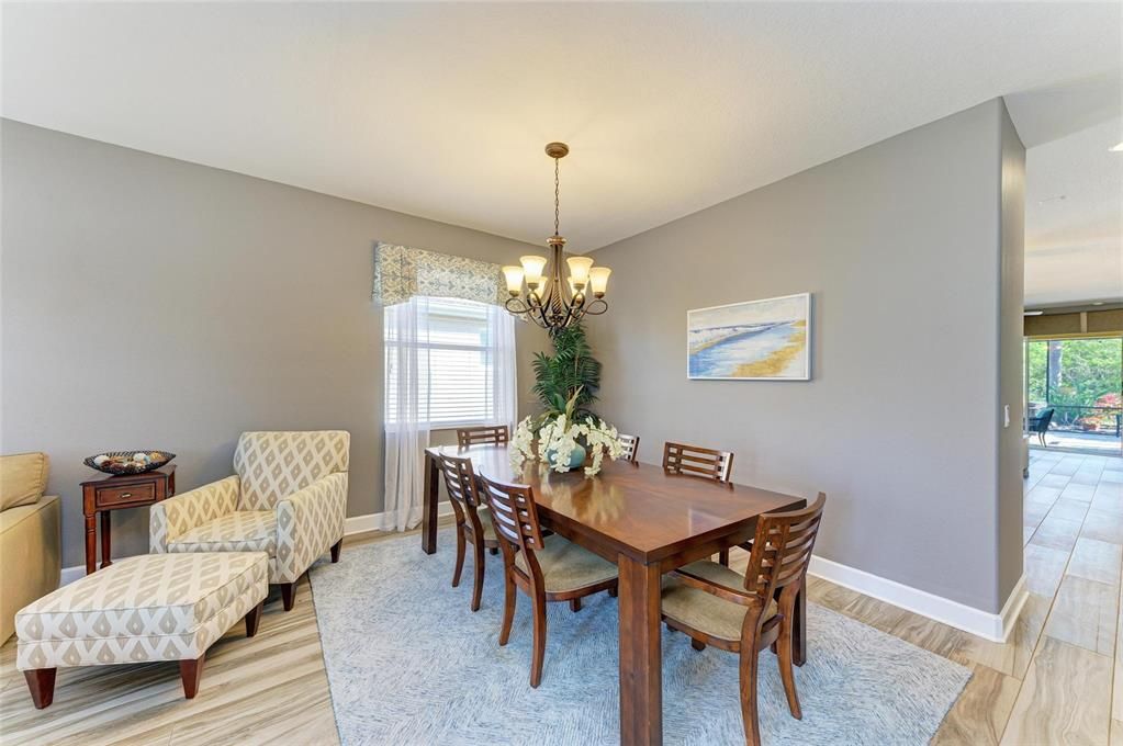 For Rent: $1,950 (3 beds, 2 baths, 2062 Square Feet)