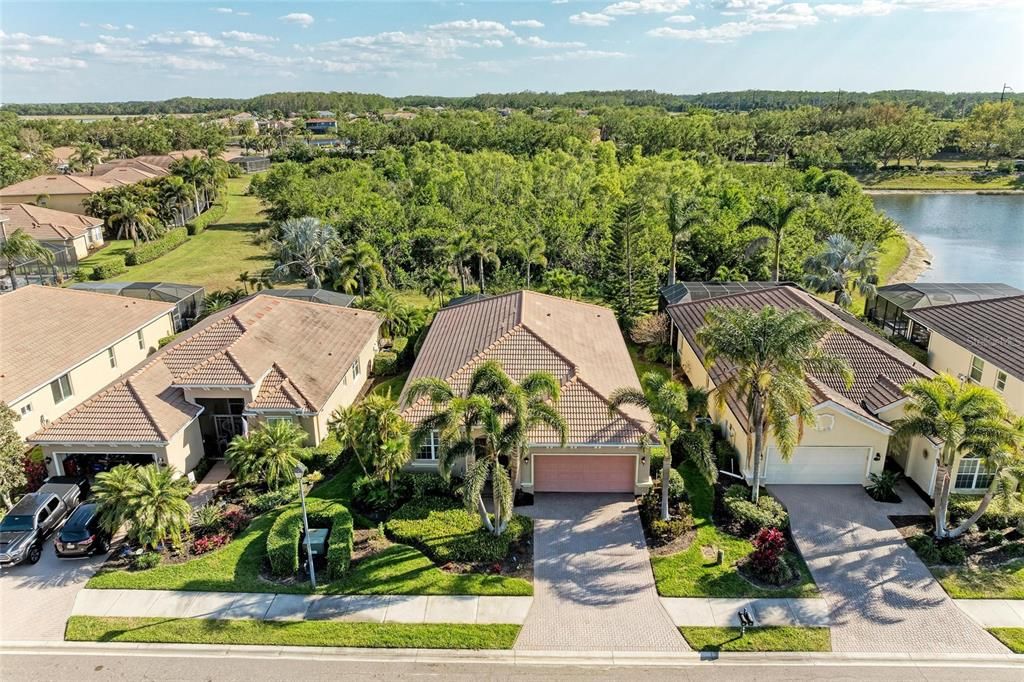 For Rent: $1,950 (3 beds, 2 baths, 2062 Square Feet)