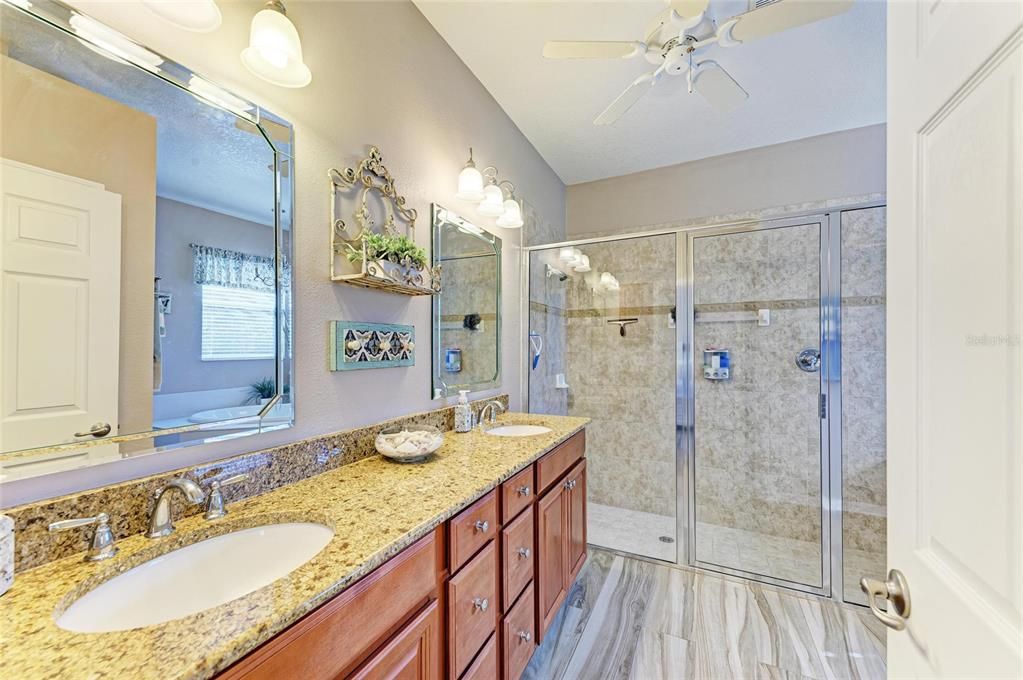 For Rent: $1,950 (3 beds, 2 baths, 2062 Square Feet)
