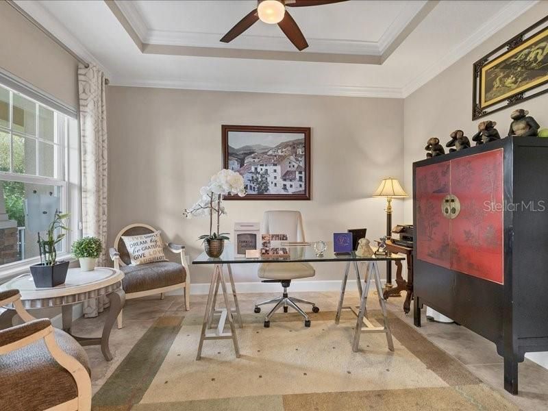 En Venta: $789,000 (5 camas, 3 baños, 3228 Pies cuadrados)