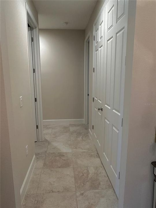 En Venta: $789,000 (5 camas, 3 baños, 3228 Pies cuadrados)