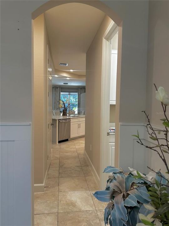 En Venta: $789,000 (5 camas, 3 baños, 3228 Pies cuadrados)