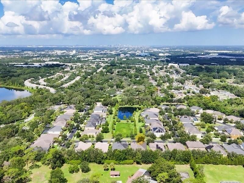 En Venta: $789,000 (5 camas, 3 baños, 3228 Pies cuadrados)