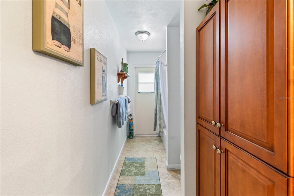 待售: $829,000 (4 贝兹, 2 浴室, 3259 平方英尺)