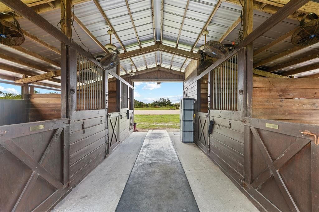 待售: $829,000 (4 贝兹, 2 浴室, 3259 平方英尺)