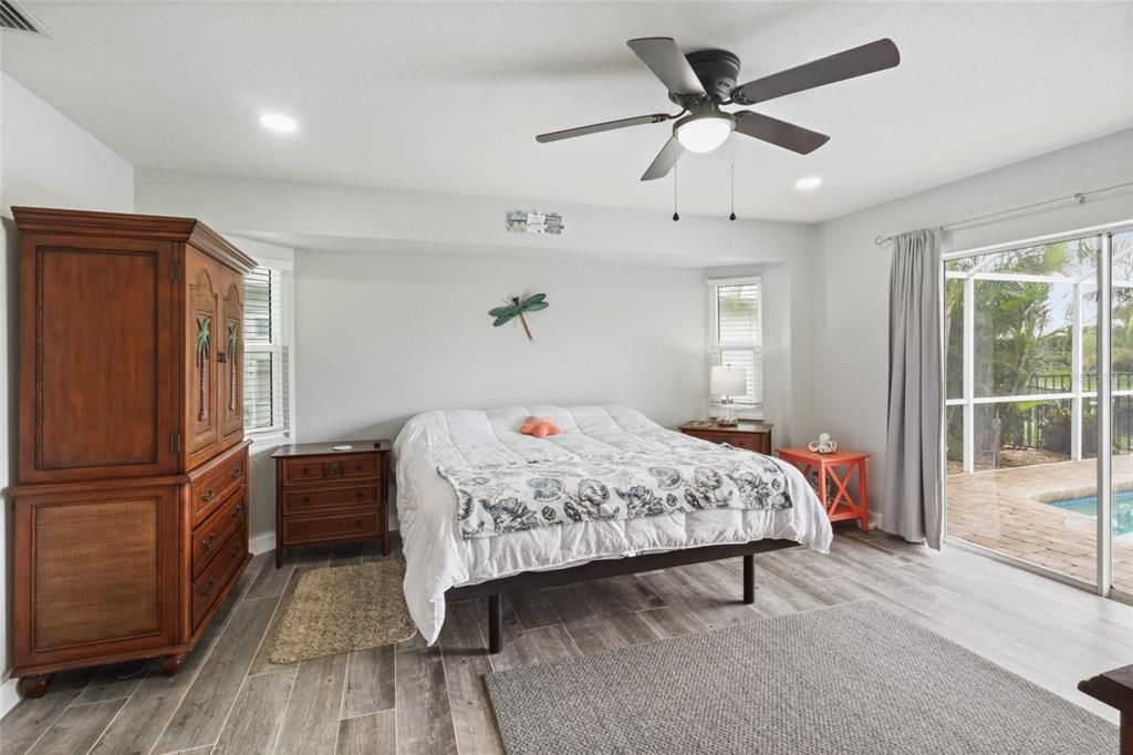 For Rent: $4,000 (3 beds, 2 baths, 1807 Square Feet)