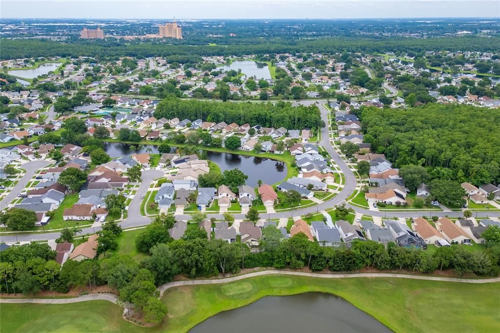 合同活跃: $2,250 (2 贝兹, 2 浴室, 1450 平方英尺)