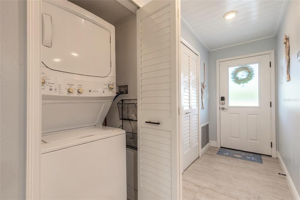 待售: $469,900 (2 贝兹, 2 浴室, 1134 平方英尺)