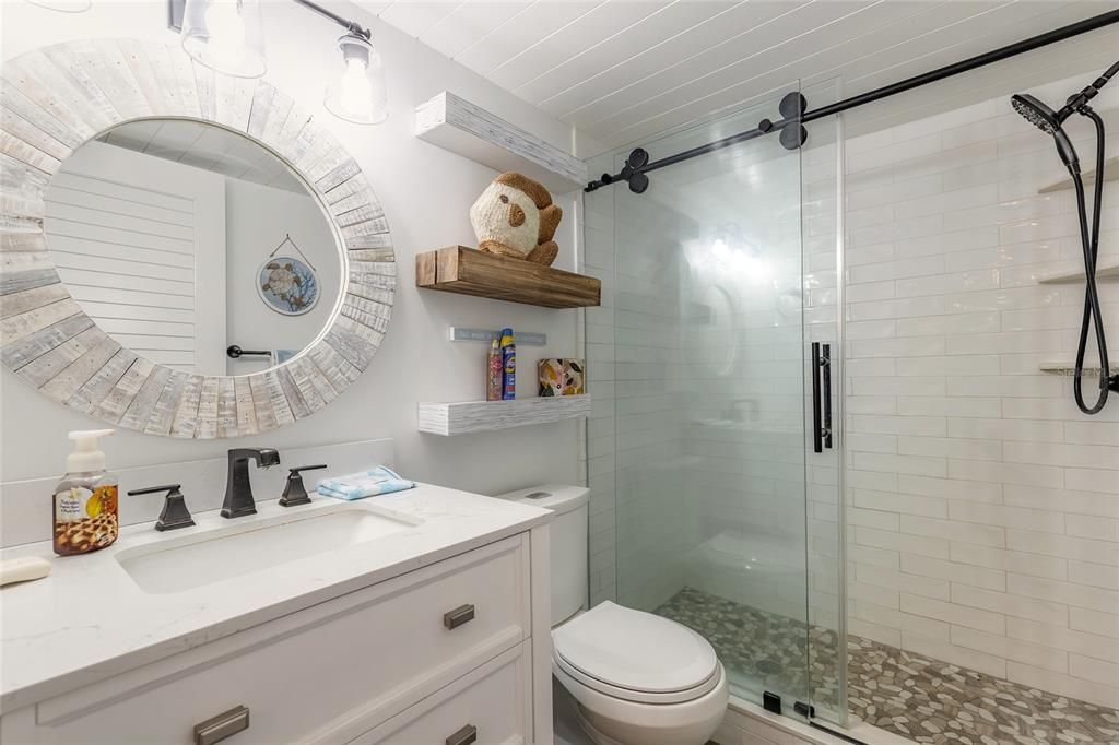 待售: $469,900 (2 贝兹, 2 浴室, 1134 平方英尺)