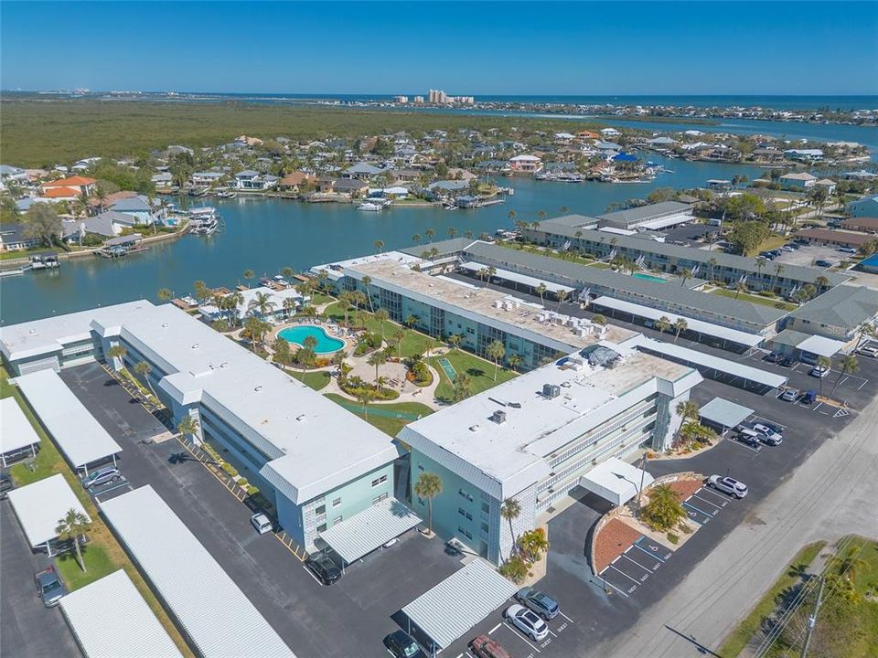 待售: $469,900 (2 贝兹, 2 浴室, 1134 平方英尺)