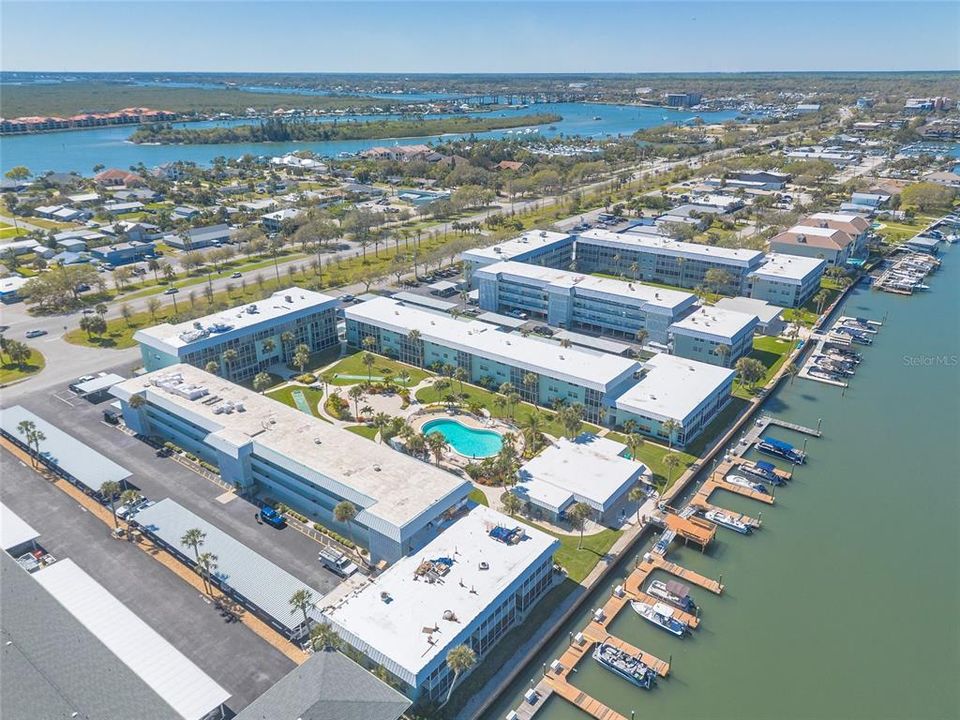 待售: $469,900 (2 贝兹, 2 浴室, 1134 平方英尺)