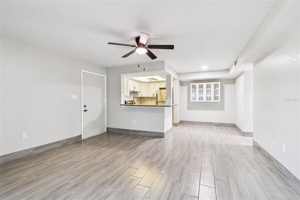 待售: $100,000 (2 贝兹, 2 浴室, 1088 平方英尺)