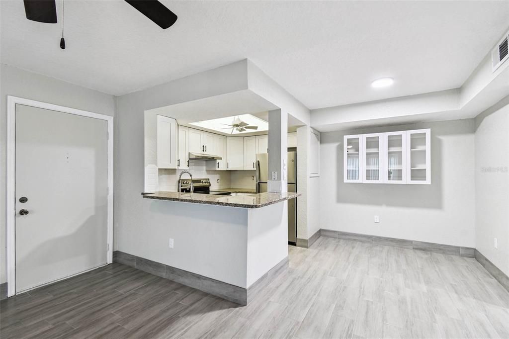 待售: $100,000 (2 贝兹, 2 浴室, 1088 平方英尺)