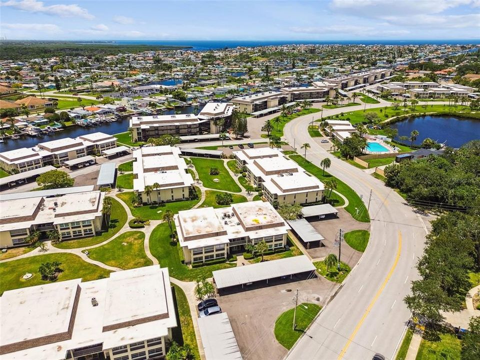 待售: $100,000 (2 贝兹, 2 浴室, 1088 平方英尺)