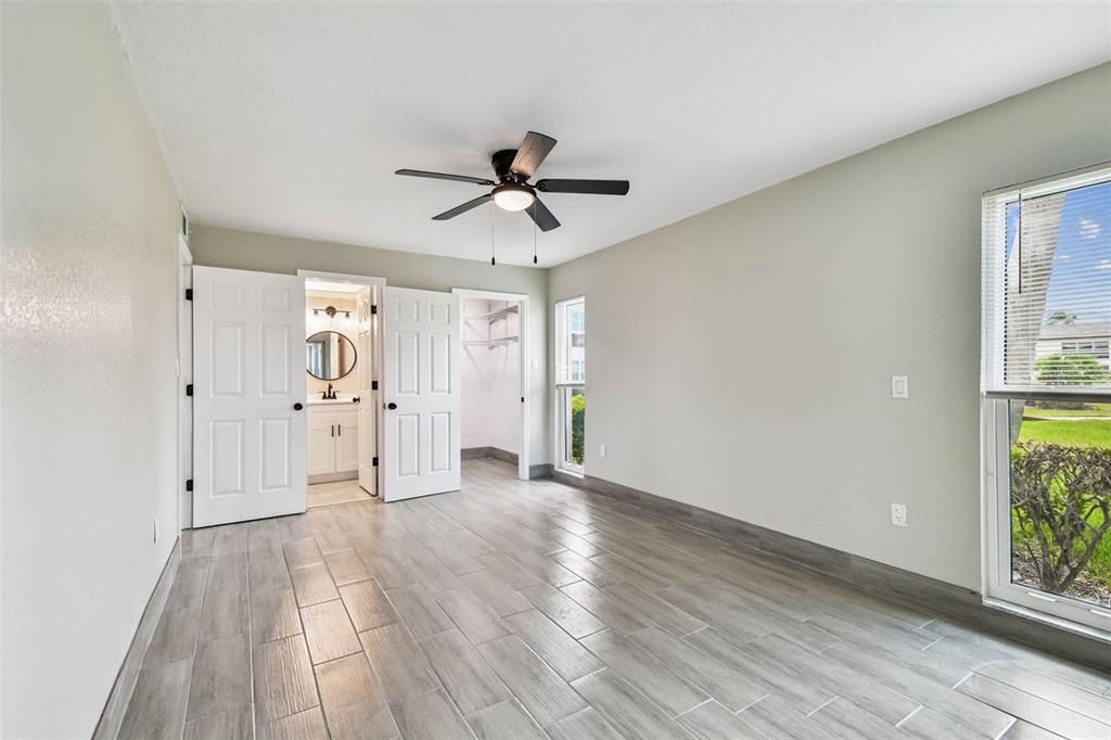 待售: $100,000 (2 贝兹, 2 浴室, 1088 平方英尺)