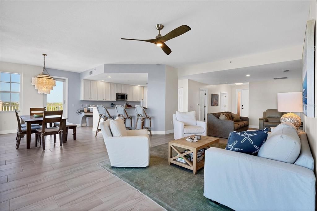 出租: $2,625 (3 贝兹, 3 浴室, 2138 平方英尺)