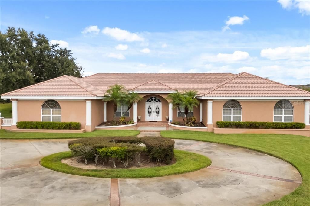 Vendido Recientemente: $675,000 (4 camas, 3 baños, 3734 Pies cuadrados)