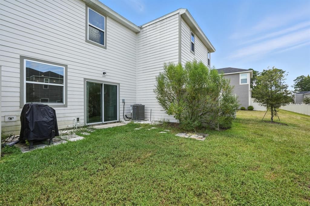 На продажу: $278,000 (3 спален, 2 ванн, 1354 Квадратных фут)