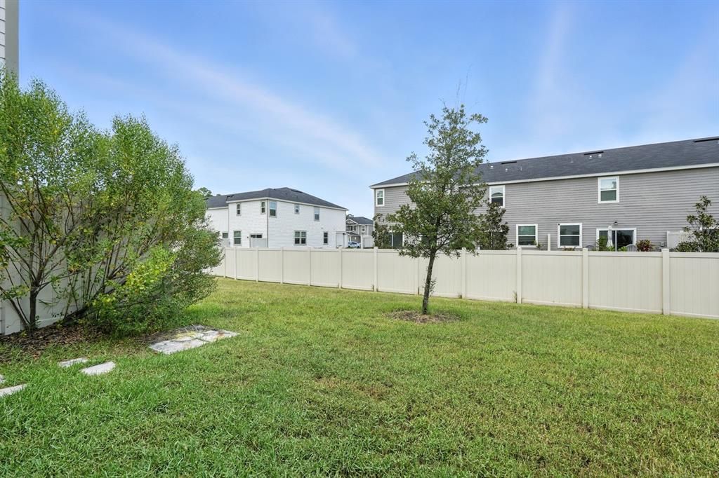 На продажу: $278,000 (3 спален, 2 ванн, 1354 Квадратных фут)