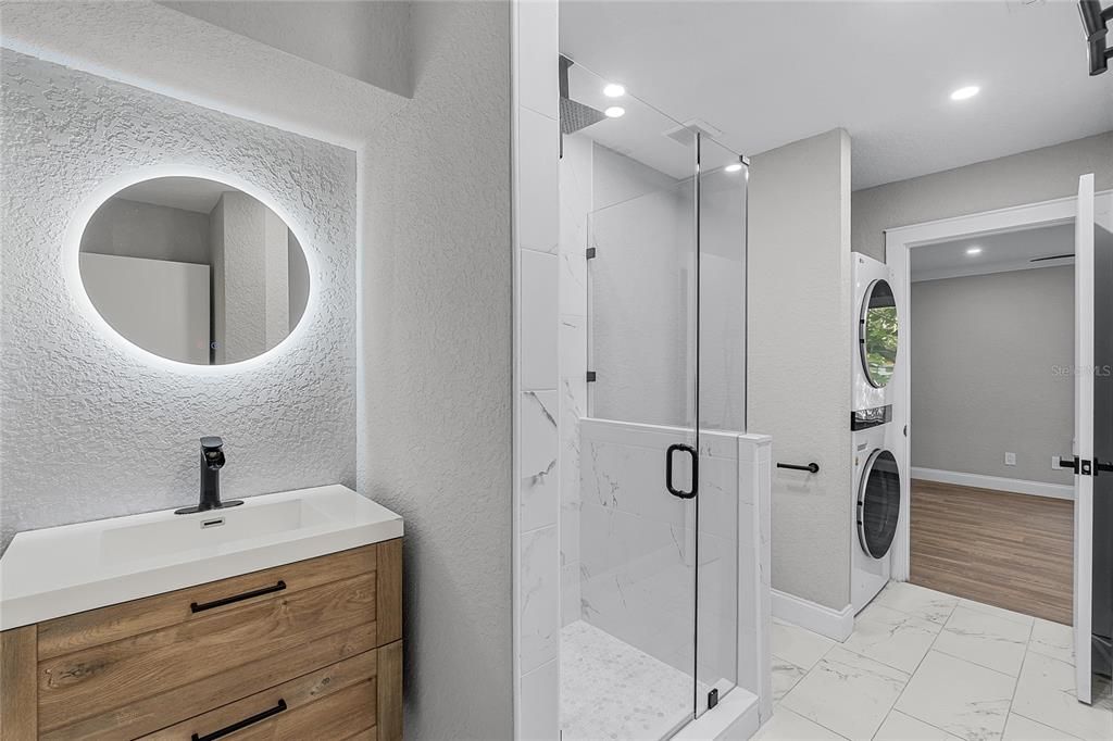 En Venta: $1,660,000 (5 camas, 4 baños, 3805 Pies cuadrados)