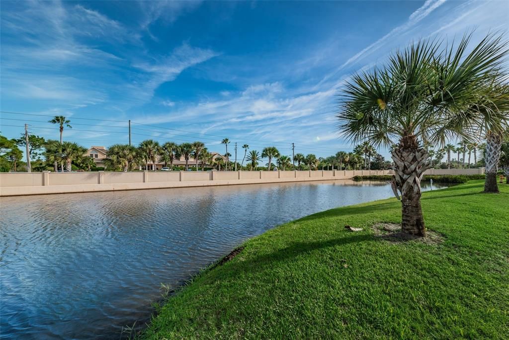 待售: $290,000 (3 贝兹, 3 浴室, 1710 平方英尺)