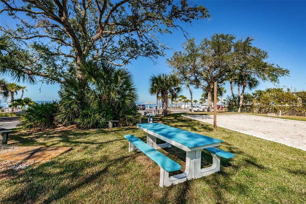 待售: $290,000 (3 贝兹, 3 浴室, 1710 平方英尺)