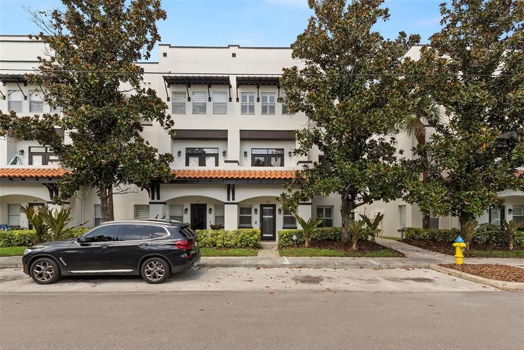 Active With Contract: $3,700 (3 beds, 2 baths, 1528 Square Feet)