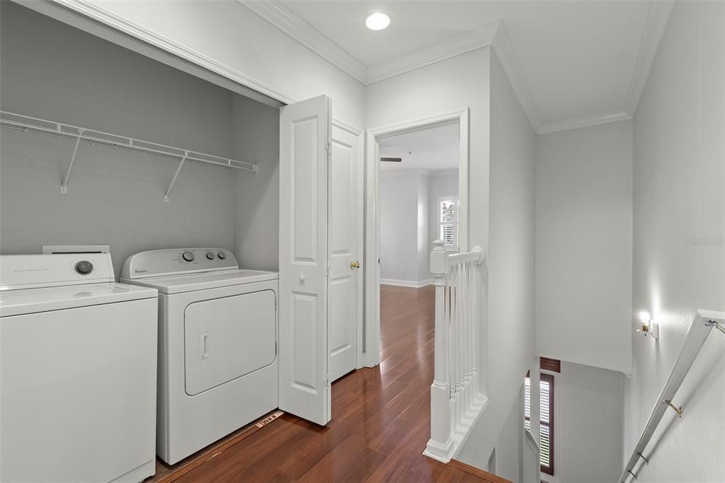 Active With Contract: $3,700 (3 beds, 2 baths, 1528 Square Feet)