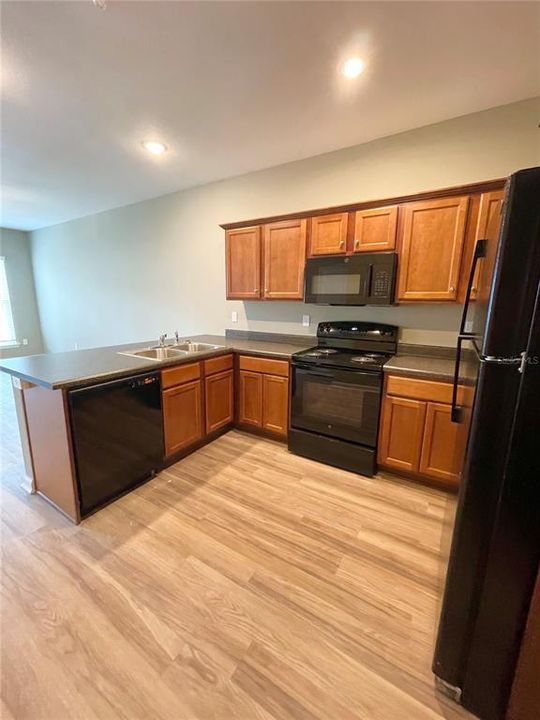 待售: $1,289,400 (18 贝兹, 0 浴室, 7680 平方英尺)