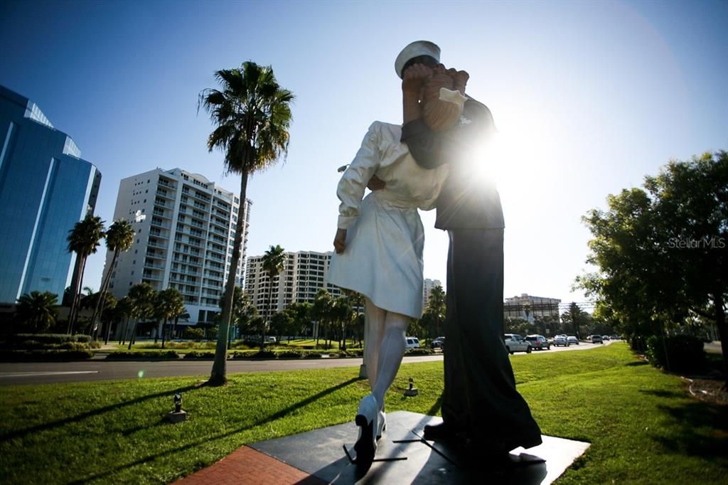 В аренду: $2,600 (2 спален, 2 ванн, 1058 Квадратных фут)