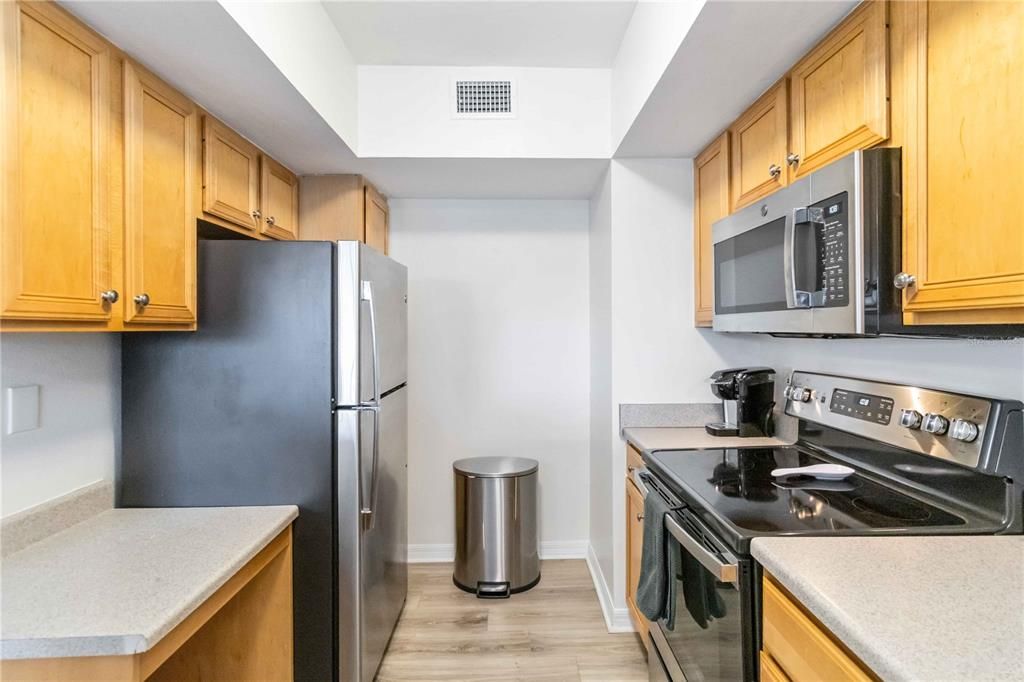 В аренду: $2,600 (2 спален, 2 ванн, 1058 Квадратных фут)