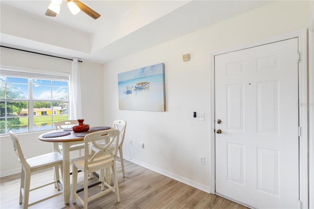 В аренду: $2,600 (2 спален, 2 ванн, 1058 Квадратных фут)