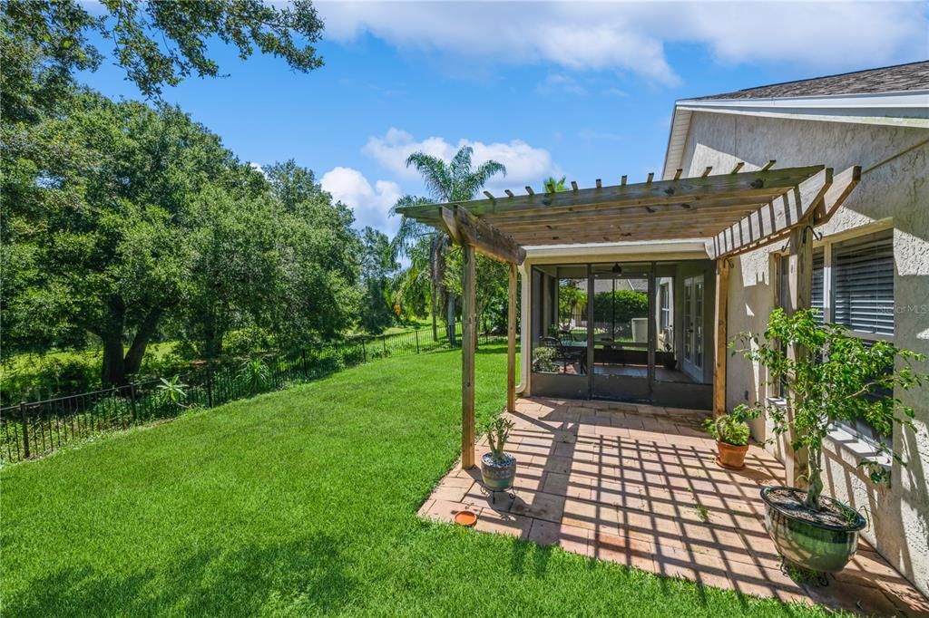 Active With Contract: $385,000 (4 beds, 2 baths, 1894 Square Feet)