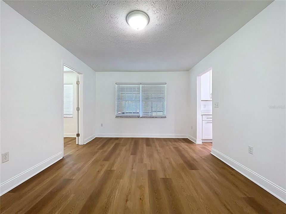 待售: $529,000 (4 贝兹, 3 浴室, 2282 平方英尺)