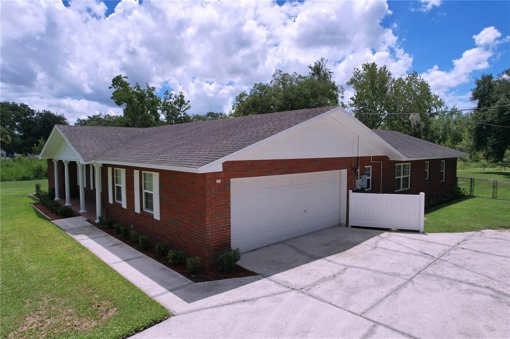 待售: $529,000 (4 贝兹, 3 浴室, 2282 平方英尺)