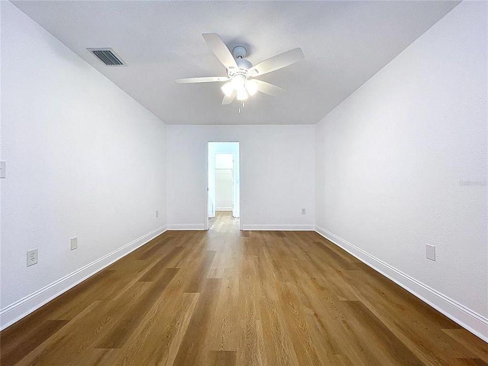 待售: $529,000 (4 贝兹, 3 浴室, 2282 平方英尺)