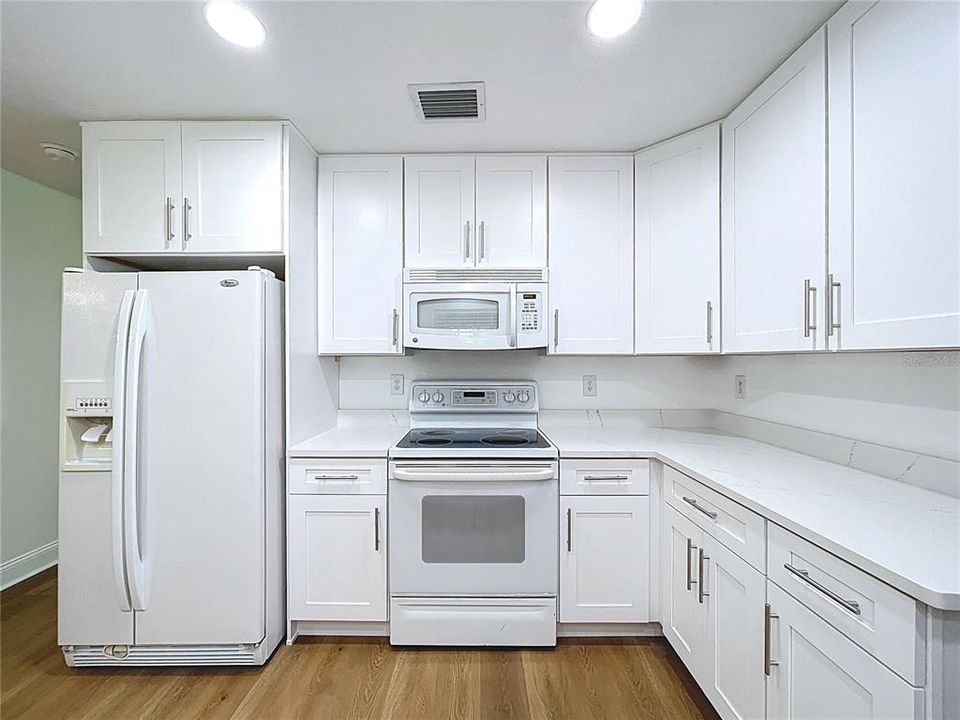 待售: $529,000 (4 贝兹, 3 浴室, 2282 平方英尺)