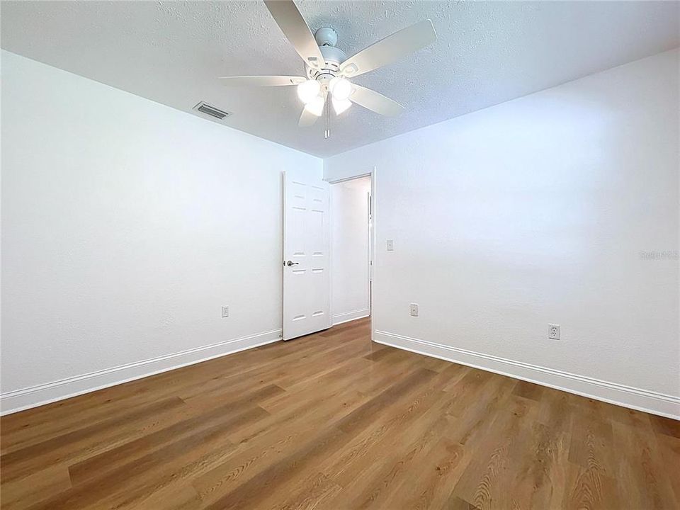 待售: $529,000 (4 贝兹, 3 浴室, 2282 平方英尺)