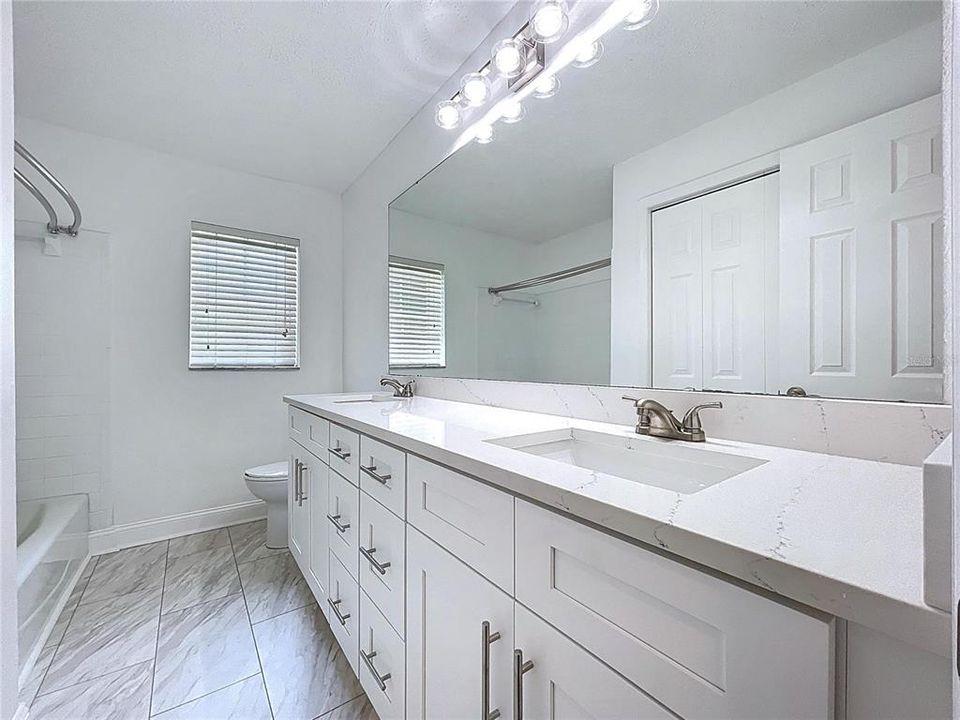 待售: $529,000 (4 贝兹, 3 浴室, 2282 平方英尺)