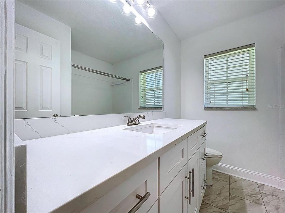 待售: $529,000 (4 贝兹, 3 浴室, 2282 平方英尺)