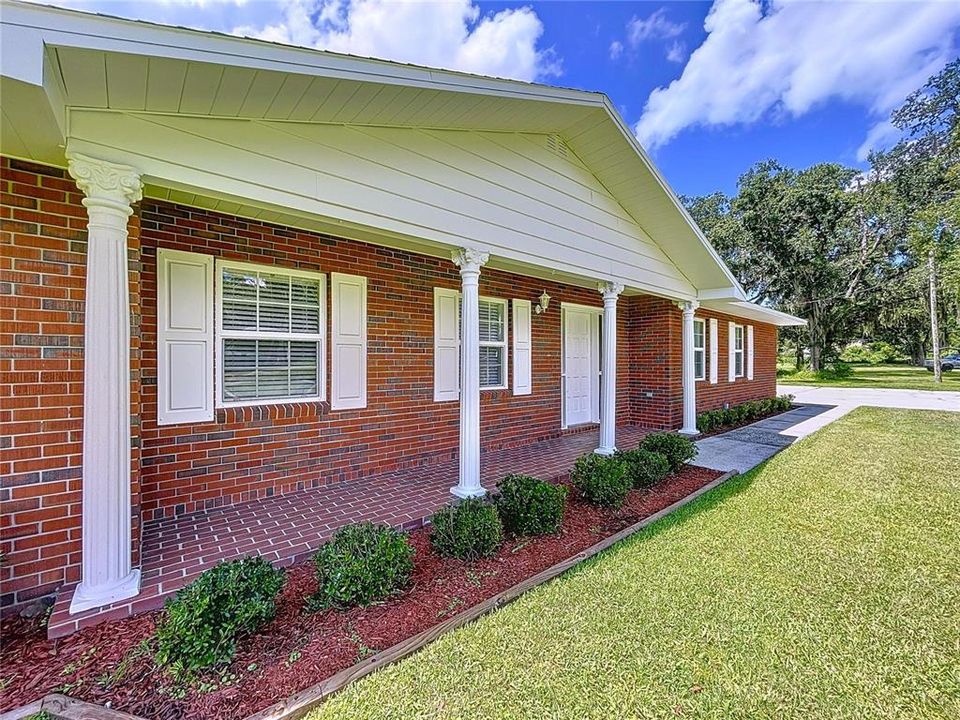 待售: $529,000 (4 贝兹, 3 浴室, 2282 平方英尺)