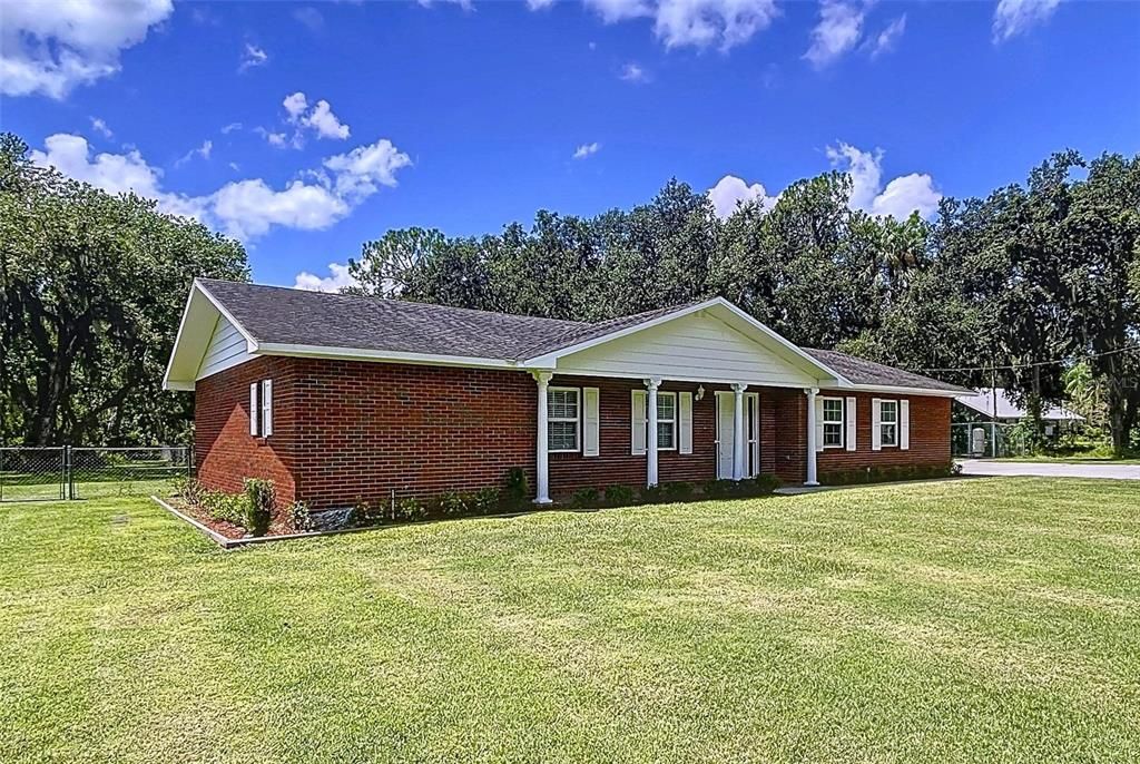 待售: $529,000 (4 贝兹, 3 浴室, 2282 平方英尺)