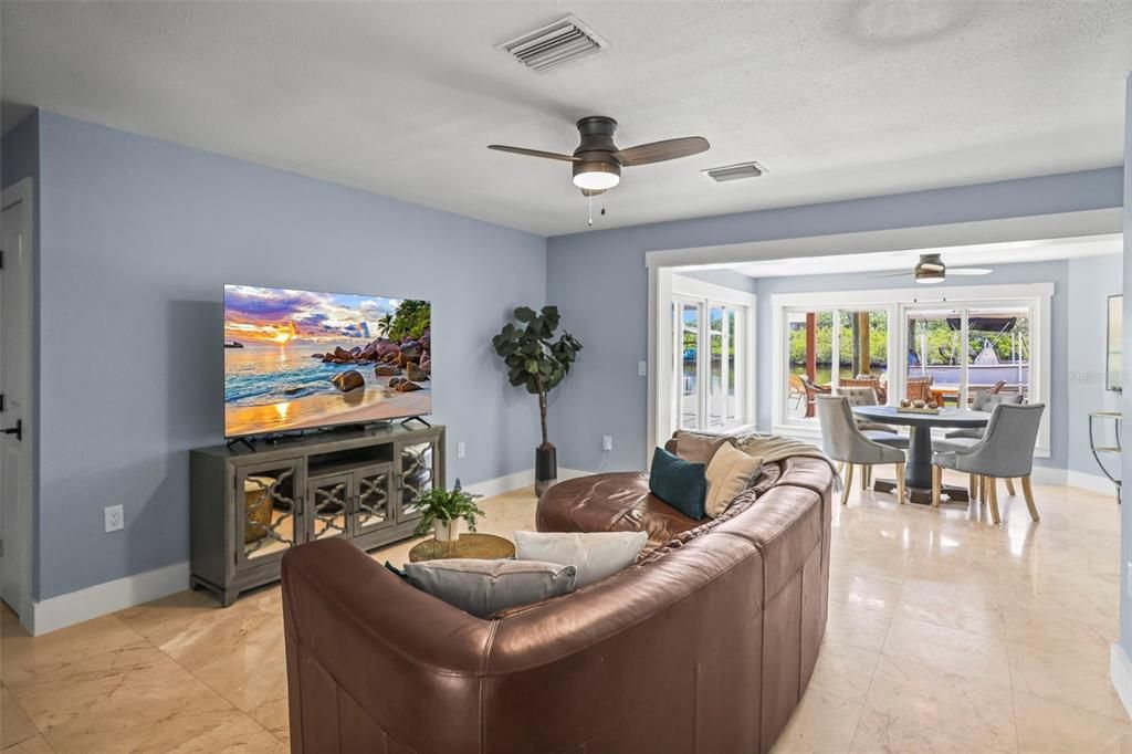 На продажу: $2,000,000 (4 спален, 3 ванн, 3206 Квадратных фут)