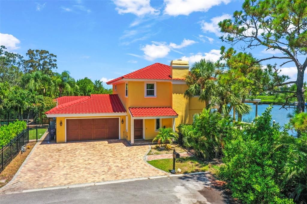 На продажу: $2,000,000 (4 спален, 3 ванн, 3206 Квадратных фут)