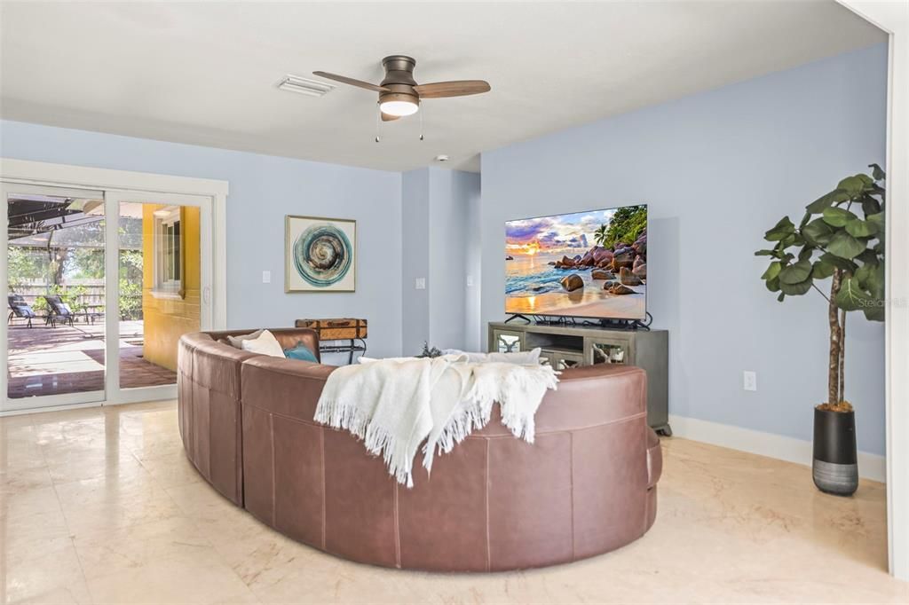 На продажу: $2,000,000 (4 спален, 3 ванн, 3206 Квадратных фут)